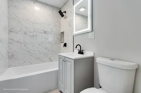 9432 South Bishop Street Chicago IL 60620