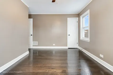 9432 South Bishop Street Chicago IL 60620