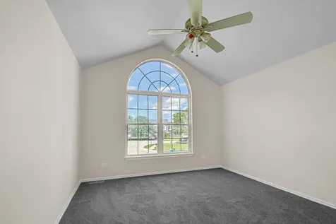 1853 Lake Shore Court Romeoville IL 60446