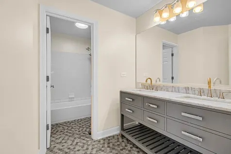 1853 Lake Shore Court Romeoville IL 60446