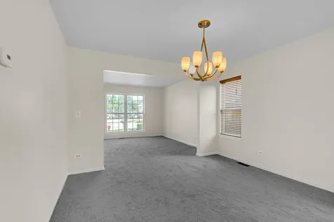1853 Lake Shore Court Romeoville IL 60446