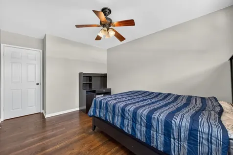415 South Maple Avenue Oak Park IL 60302