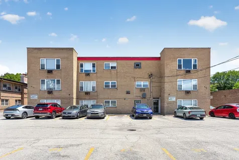415 South Maple Avenue Oak Park IL 60302