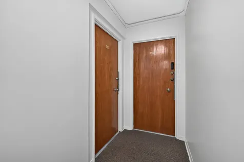 415 South Maple Avenue Oak Park IL 60302