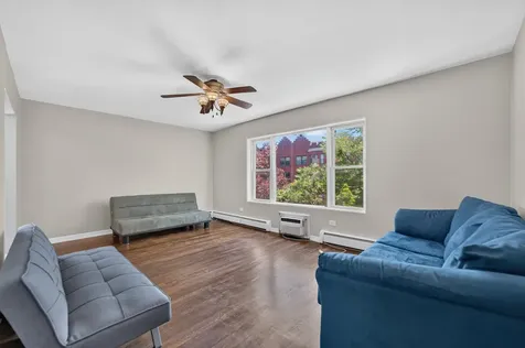 415 South Maple Avenue Oak Park IL 60302