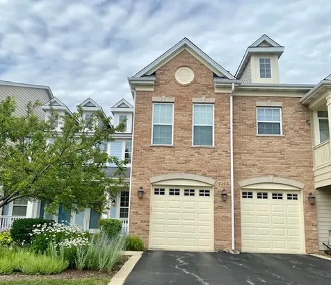 1390 Scarboro Road Schaumburg IL 60193