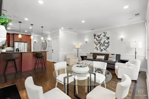 1541 West Montana Street Chicago IL 60614