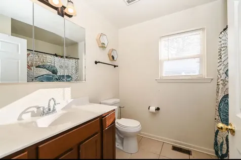 1425 North Mcaree Road Waukegan IL 60085