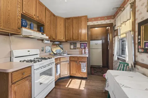 2636 Burr Oak Avenue Blue Island IL 60406