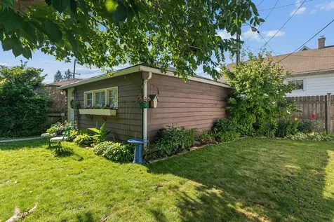 2636 Burr Oak Avenue Blue Island IL 60406