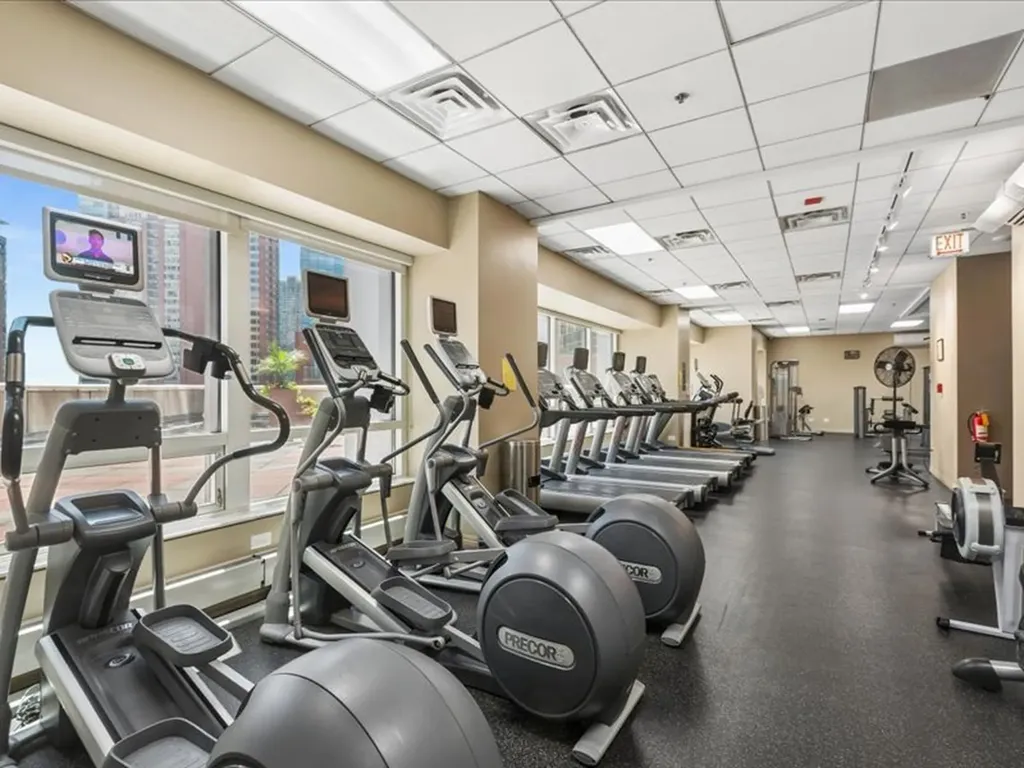512 North Mcclurg Court Chicago IL 60611