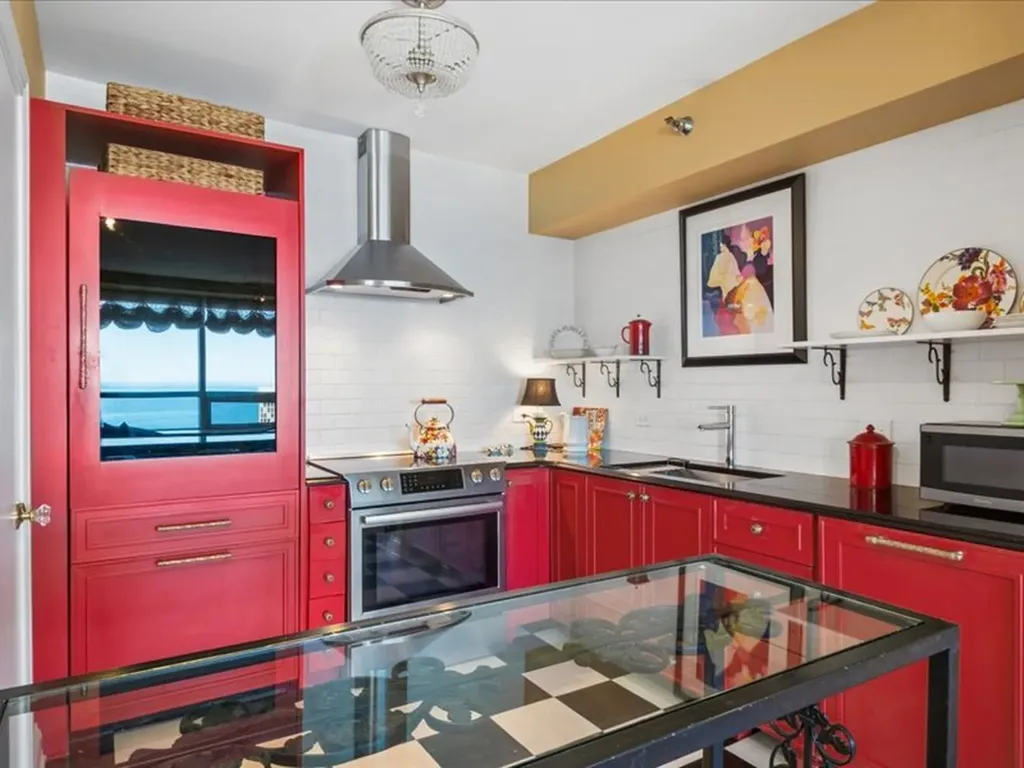 512 North Mcclurg Court Chicago IL 60611