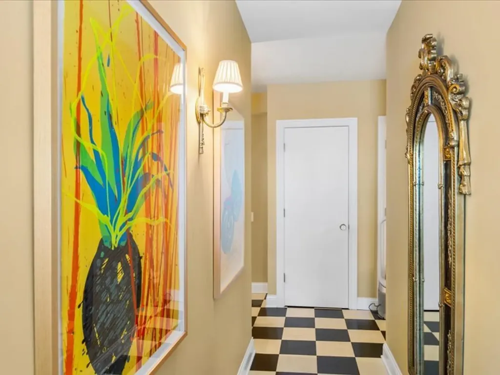 512 North Mcclurg Court Chicago IL 60611