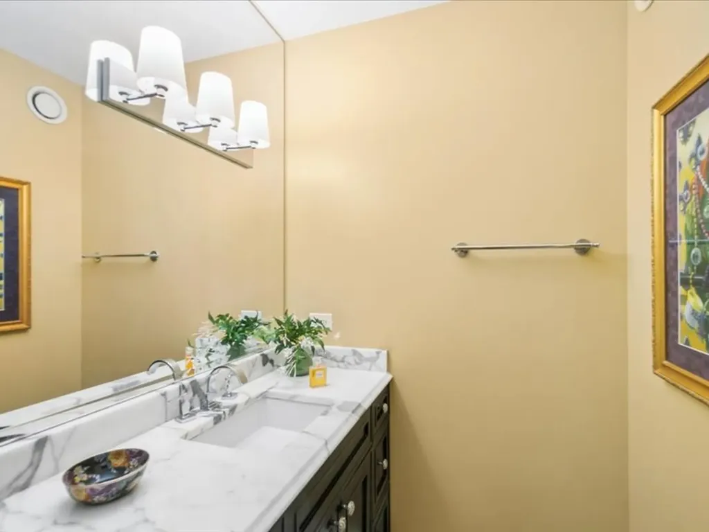512 North Mcclurg Court Chicago IL 60611