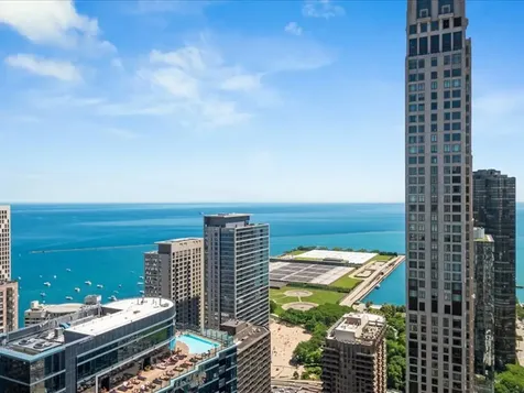 512 North Mcclurg Court Chicago IL 60611