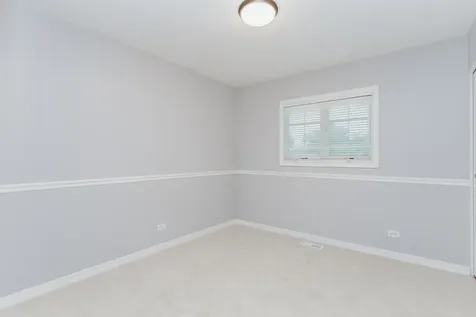 525 Briarcliff Lane Hoffman Estates IL 60169