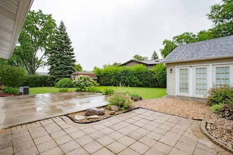 525 Briarcliff Lane Hoffman Estates IL 60169