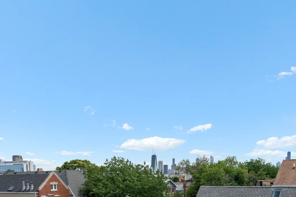 3302 North Racine Avenue Chicago IL 60657