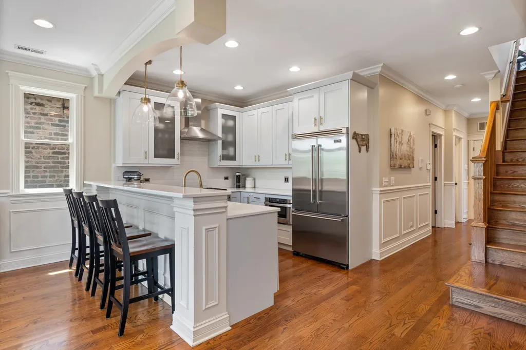 3302 North Racine Avenue Chicago IL 60657