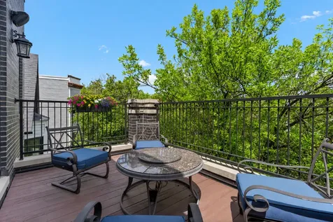 3302 North Racine Avenue Chicago IL 60657