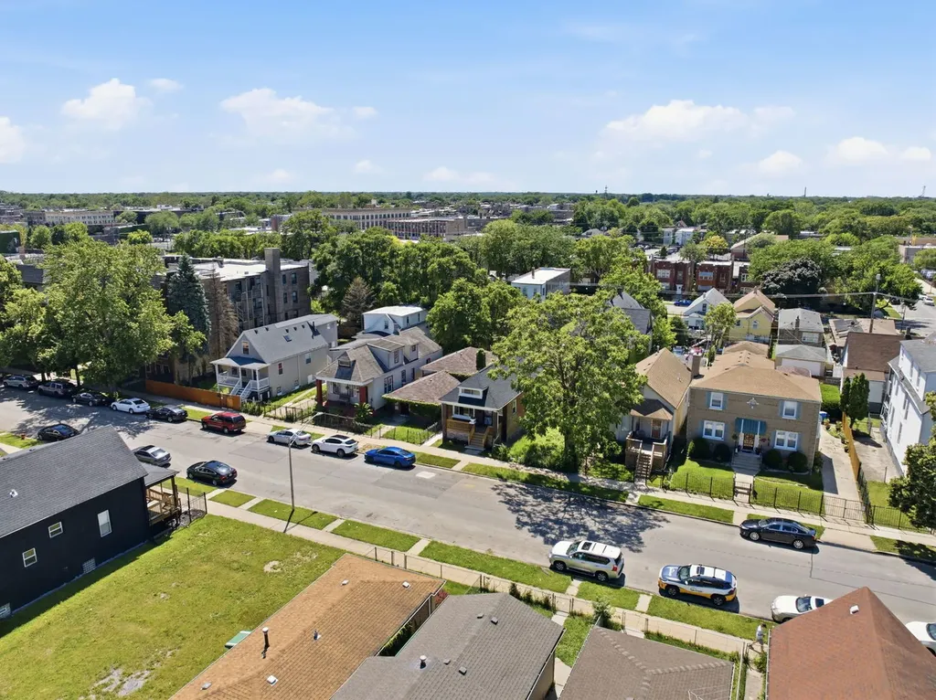 7814 South Drexel Avenue Chicago IL 60619