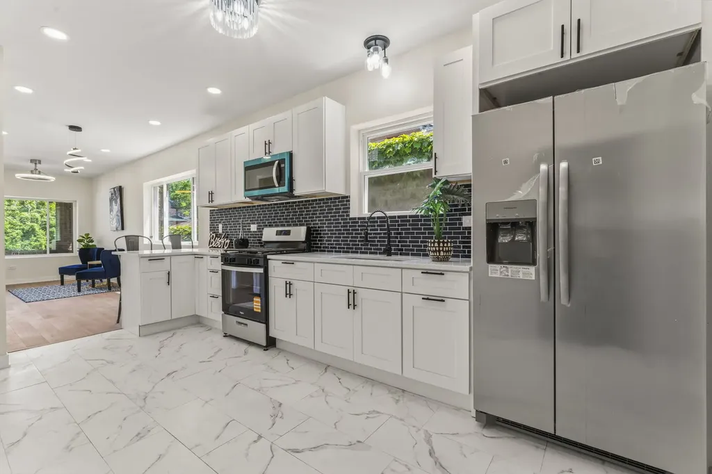 7814 South Drexel Avenue Chicago IL 60619