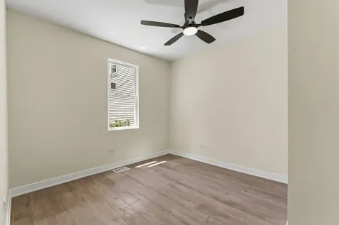 7814 South Drexel Avenue Chicago IL 60619