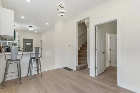 7814 South Drexel Avenue Chicago IL 60619