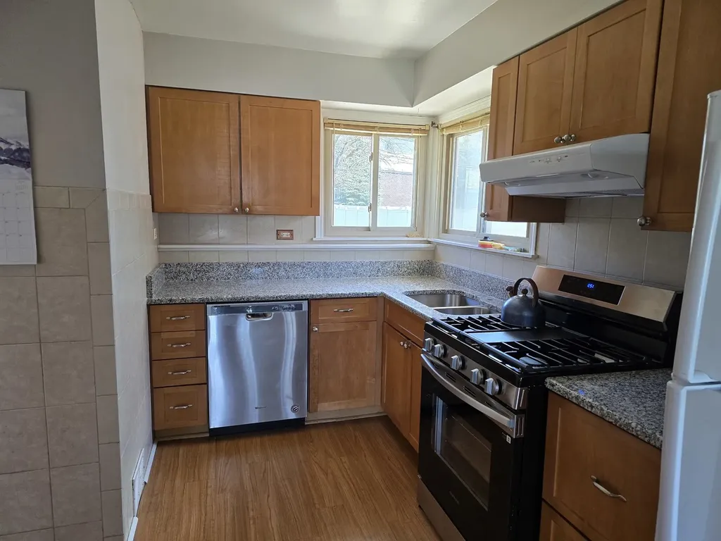 425 West North Avenue Elmhurst IL 60126
