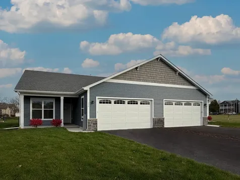 162 South Llanos Street Cortland IL 60112