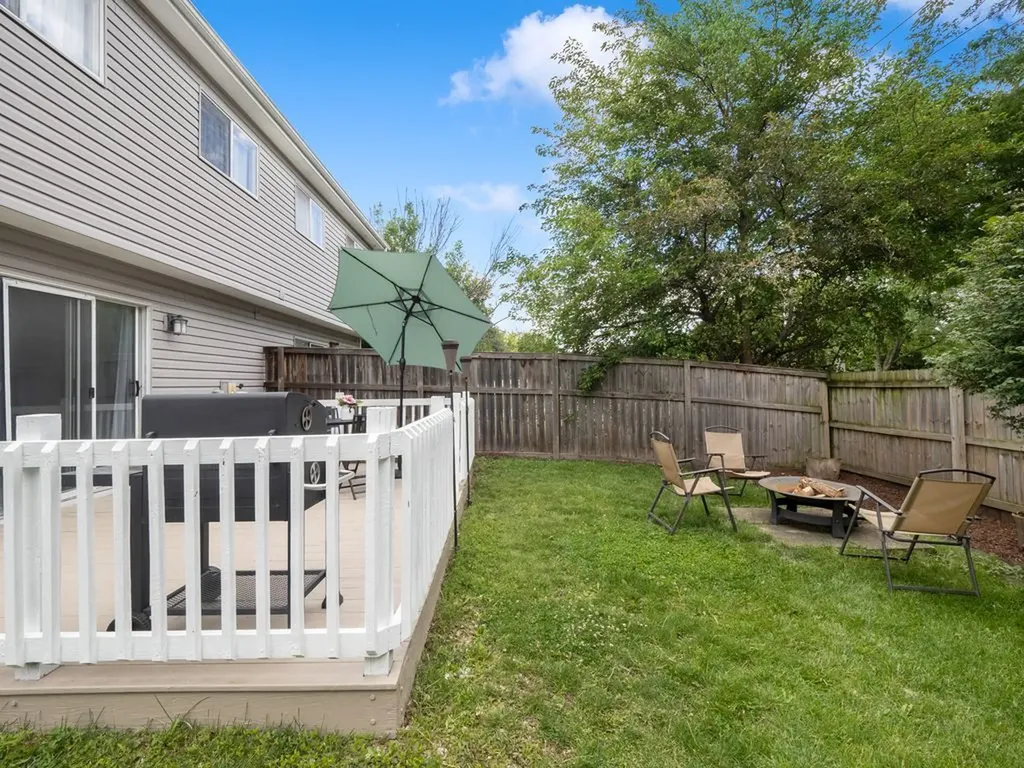 3087 Kelly Court Aurora IL 60504