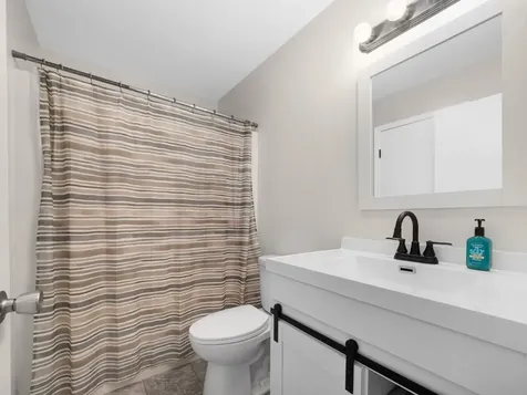 3087 Kelly Court Aurora IL 60504