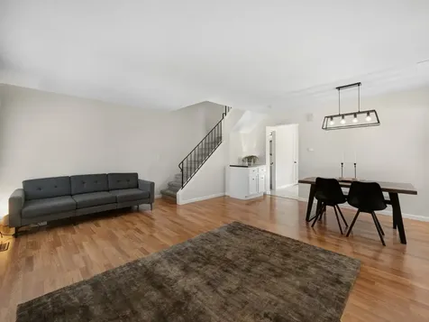 3087 Kelly Court Aurora IL 60504