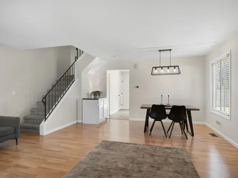 3087 Kelly Court Aurora IL 60504