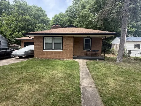 2109 West Millman Street Peoria IL 61605