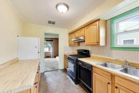 301 North Schubert Street Palatine IL 60067