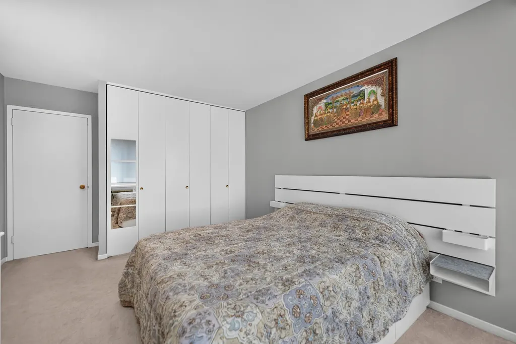 211 East Ohio Street Chicago IL 60611
