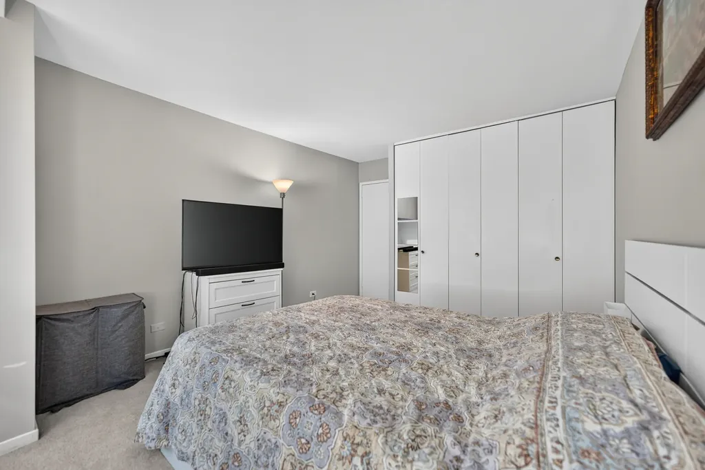 211 East Ohio Street Chicago IL 60611