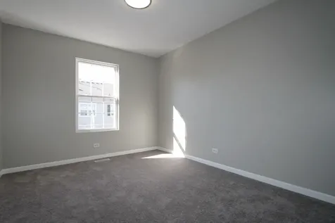353 Springbrook Trail S Oswego IL 60543