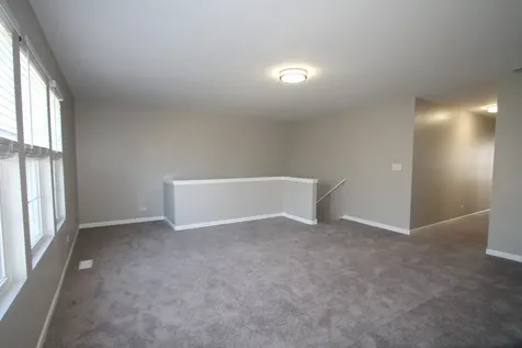 353 Springbrook Trail S Oswego IL 60543
