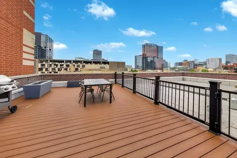 1347 West Washington Boulevard Chicago IL 60607