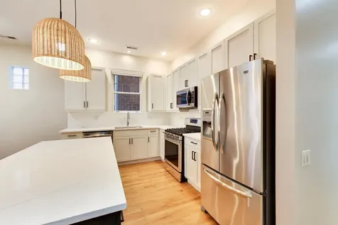 1347 West Washington Boulevard Chicago IL 60607