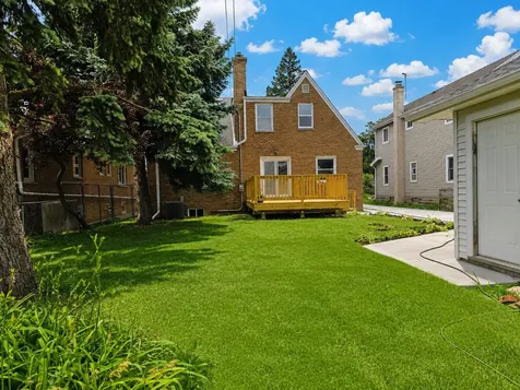 4727 North Newcastle Avenue Harwood Heights IL 60706