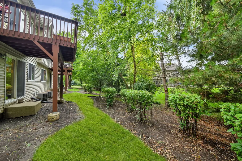 3169 Saganashkee Lane Naperville IL 60564