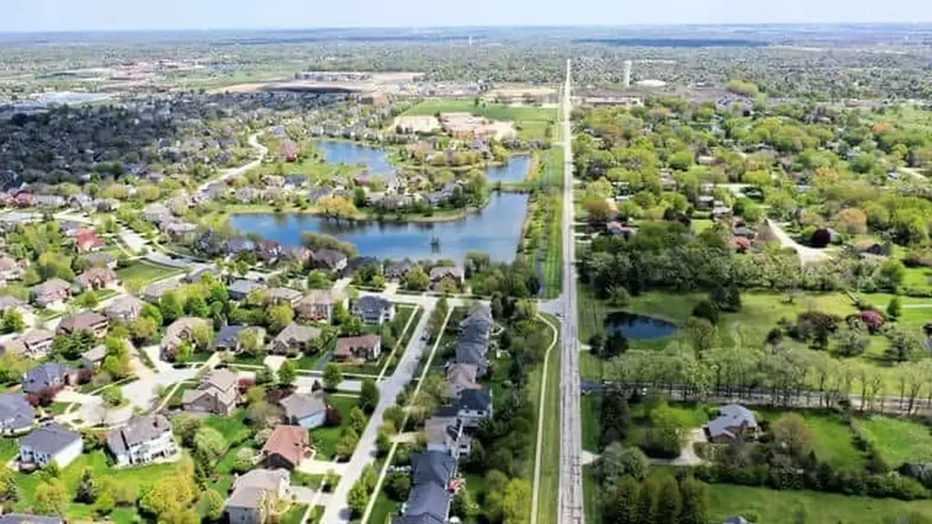 3169 Saganashkee Lane Naperville IL 60564