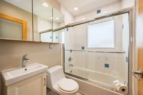 106 West Cedar Street Arlington Heights IL 60005