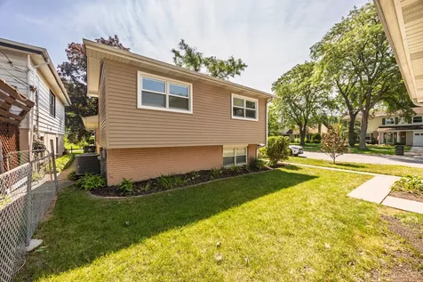 106 West Cedar Street Arlington Heights IL 60005