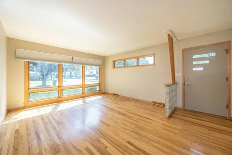 106 West Cedar Street Arlington Heights IL 60005