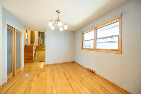 106 West Cedar Street Arlington Heights IL 60005