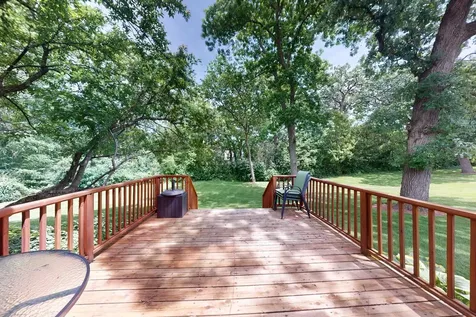 263 South Collins Street South Elgin IL 60177